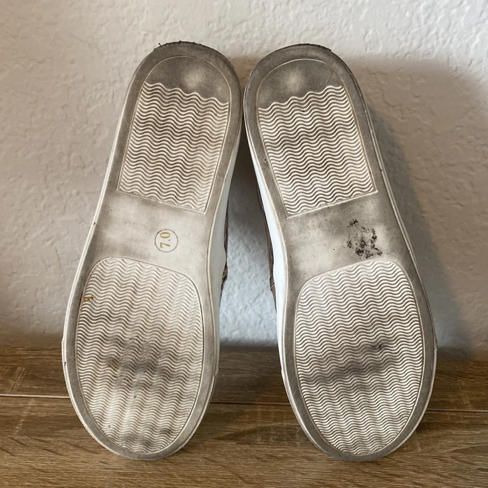 ❌SOLD❌ Steve Madden Safary, faux snakeskin slip on sneaker - size 7 - Picture 7 of 7